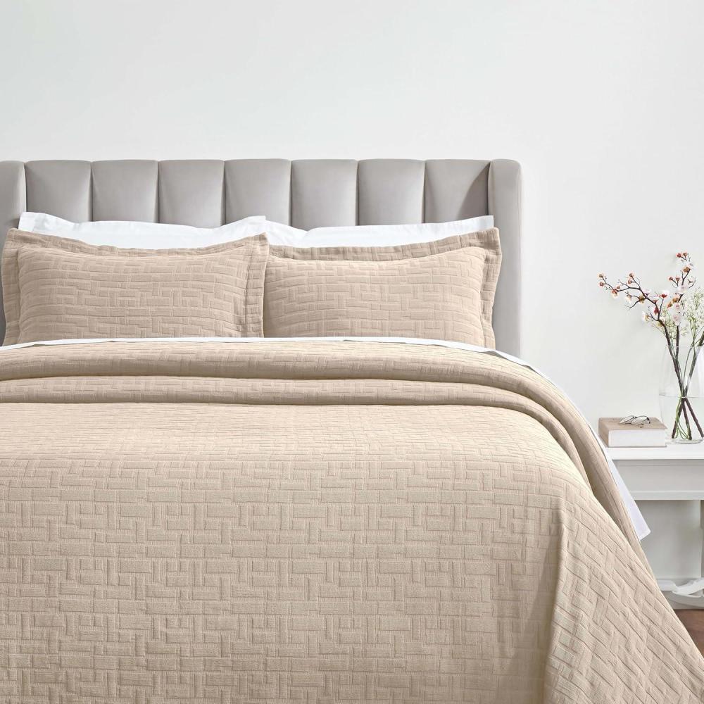 imageSuperior Cotton Fleur De Lis Bedspread Set Warm Blankets AllSeason Bedding Bedroom Decor Decorative Boho Medallion Coverlet Includes 1 Bedspread 2 Pillow Shams Full PeachBeige 01