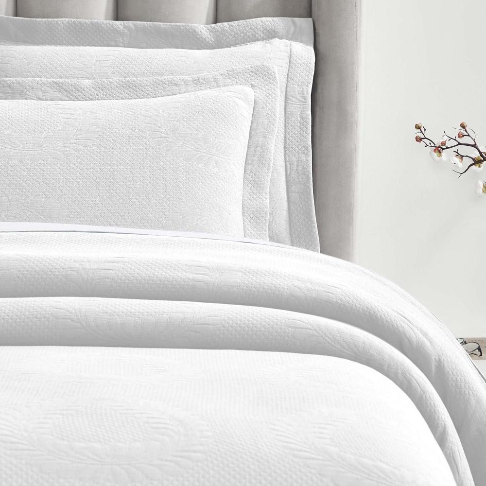 imageSuperior Cotton Fleur De Lis Bedspread Set Warm Blankets AllSeason Bedding Bedroom Decor Decorative Boho Medallion Coverlet Includes 1 Bedspread 2 Pillow Shams Full PeachWhite 02
