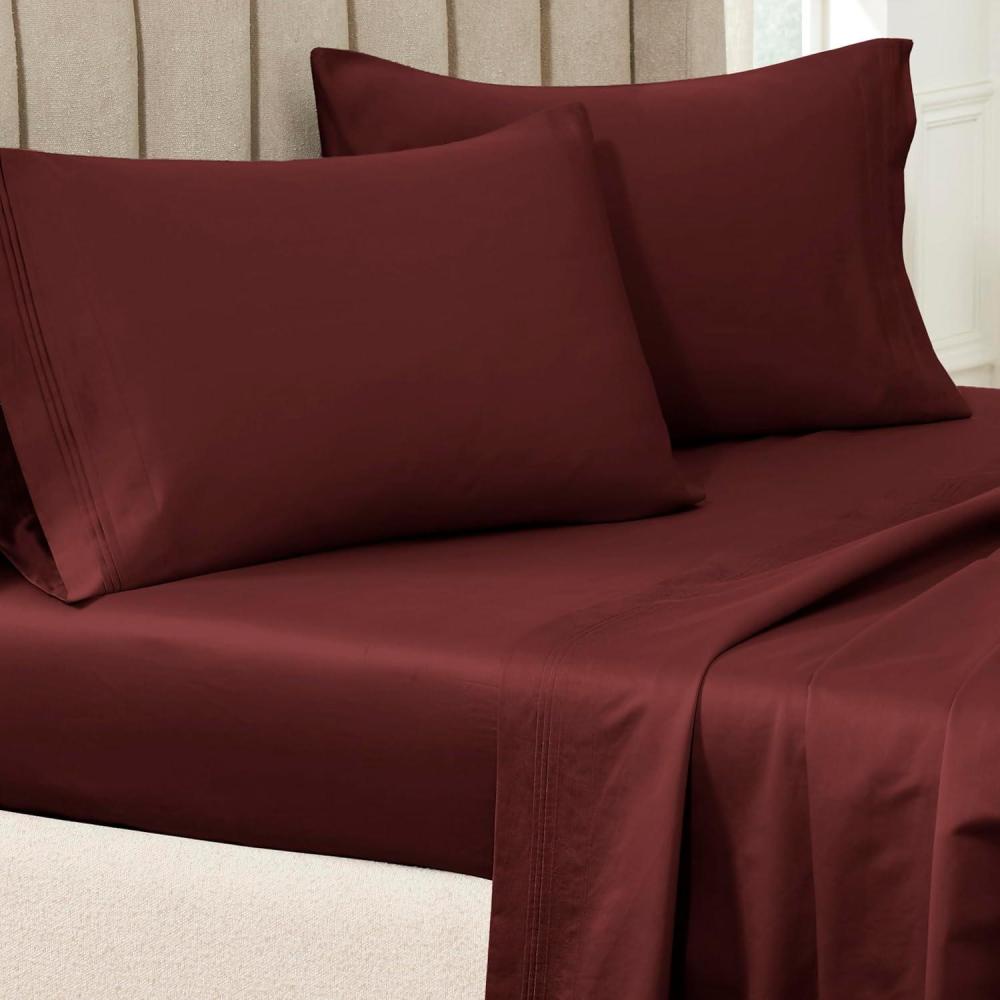 imageSuperior Egyptian Cotton Standard Pillowcases 650 Thread Count 2Pieces PlumBurgundy