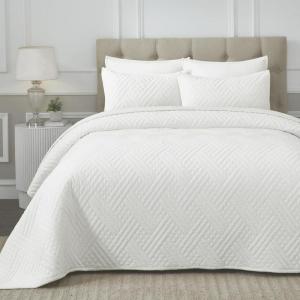 Superior 100% Cotton Velvet Quilt, 1 Lightweight Breathable Coverlet, Luxury Home Decor, Comfy Home Essential Bedding, Cotton Fill, Geometric Aesthetic, Karina Collection, Throw Size, White(White)
