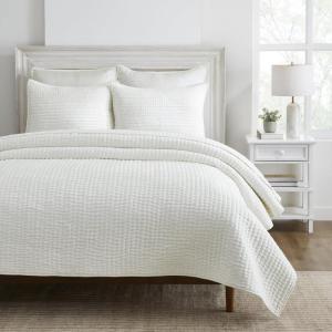 Superior 100% Silk Pick Stitch 3-Piece Quilt Set, 1 Medium Weight All-Season Coverlet, 2 Pillow Shams, Luxury Sets, Handmade Comfy Home Bedding, Cotton Fill, Bella Collection, Queen Size, Light Brown(Off White)