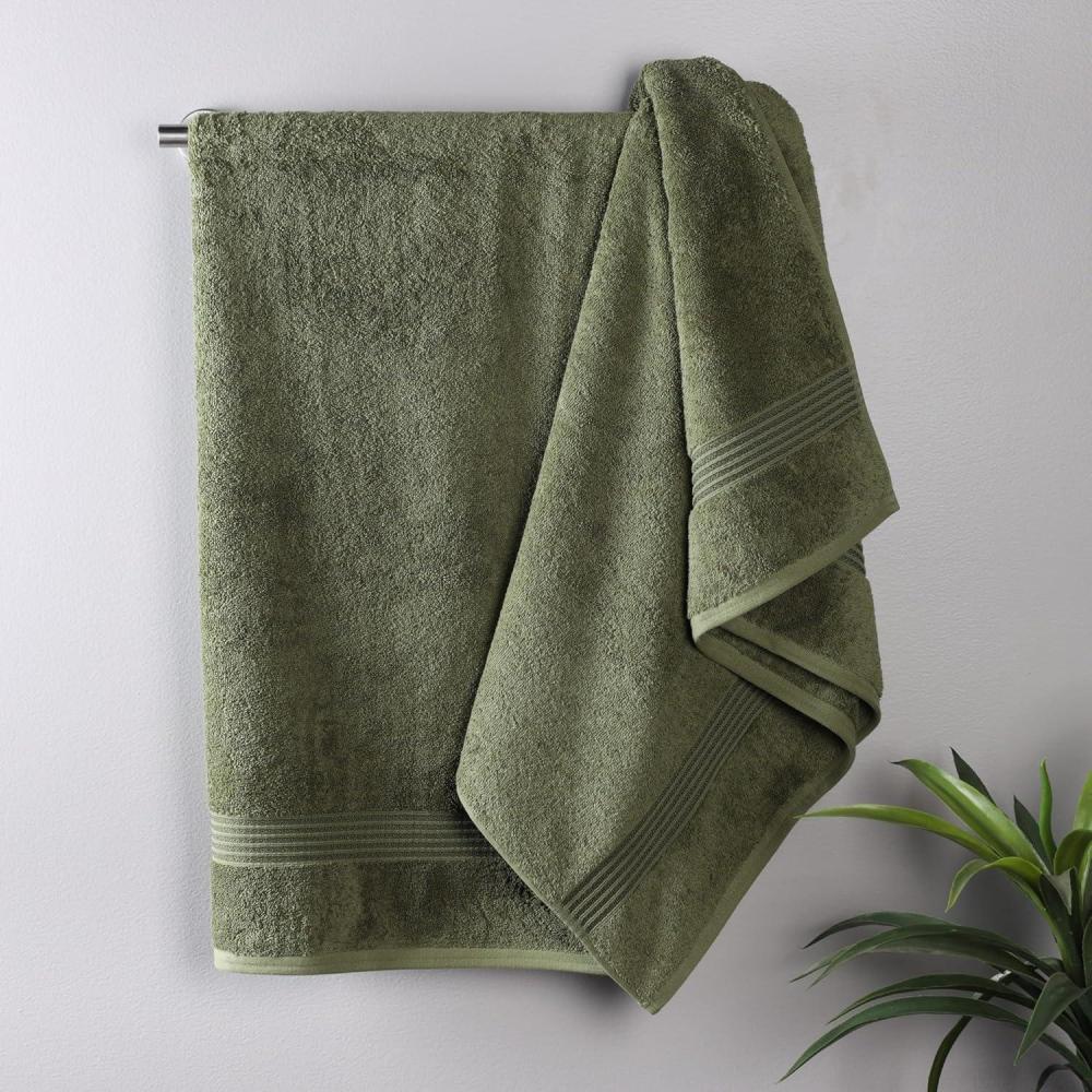imageSuperior Egyptian Cotton 4Piece Bath Towel Set for Shower Bath Spa Resort Hotel Soft Body Towels Airbnb Essentials Apartment Dorm Quick Dry Absorbent Bathroom Basics PeachForest Green