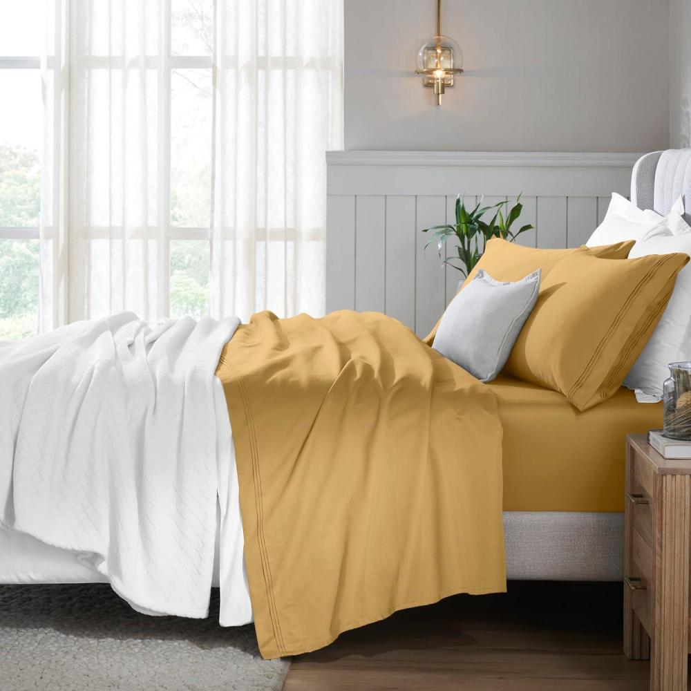 imageSuperior Egyptian Cotton 5 Piece Sheet Set 650 Thread Count Modern Design Sustainable Sheets UltraSoft Basics Solid Deep Pocket Fitted Sheets Flat Sheet Pillowcases Split King WhiteMaple Sugar