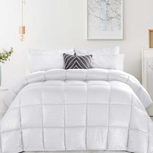 Superior Microfiber Basketweave Comforter, Down Alternative Bedding, Medium Weight, Fluffy, Decorative, Plush Duvet Insert, Oversized Blanket, Box Quilt Design, Monochrome, Full/Queen, White