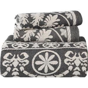 Superior Cotton Blend Bedspread 2-Piece Set, Light Weight Blanket, 1 Matching Pillow Sham, Oversized Bedding, Traditional Bedroom, Jacquard Medallion Decor, Kymbal Collection, Twin, Berry Red(Charcoal)