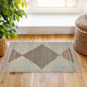 Superior Hand-Tufted Wool Indoor Large Area Rug, Modern Geometric Home Floor Decor for Living Space, Bedroom, Dining Room, Kitchen, Office, Cotton Backed, Sayah Collection, Grey, 8′ X 10′(Light Blue)