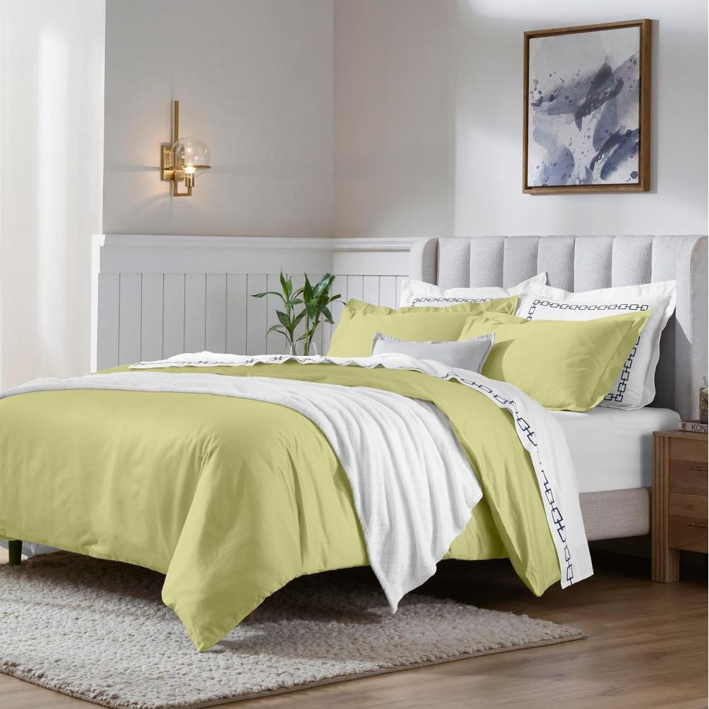 imageSuperior Egyptian Cotton 650 Thread Count Duvet Cover Set Bed Covers Includes 1 Duvet Cover 2 Pillow Shams Bedding Essentials Master Guest Hotel Bedroom Decor KingCalifornia King SageOlive Green