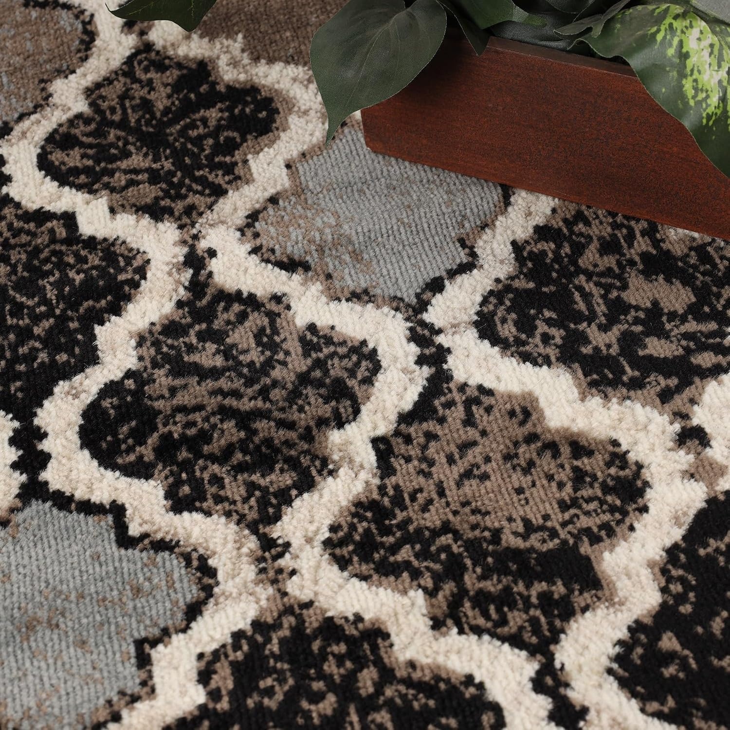 image:imageSuperior Modern Indoor Area Rug Non Slip Rug 8x8 IvoryA Chocolate