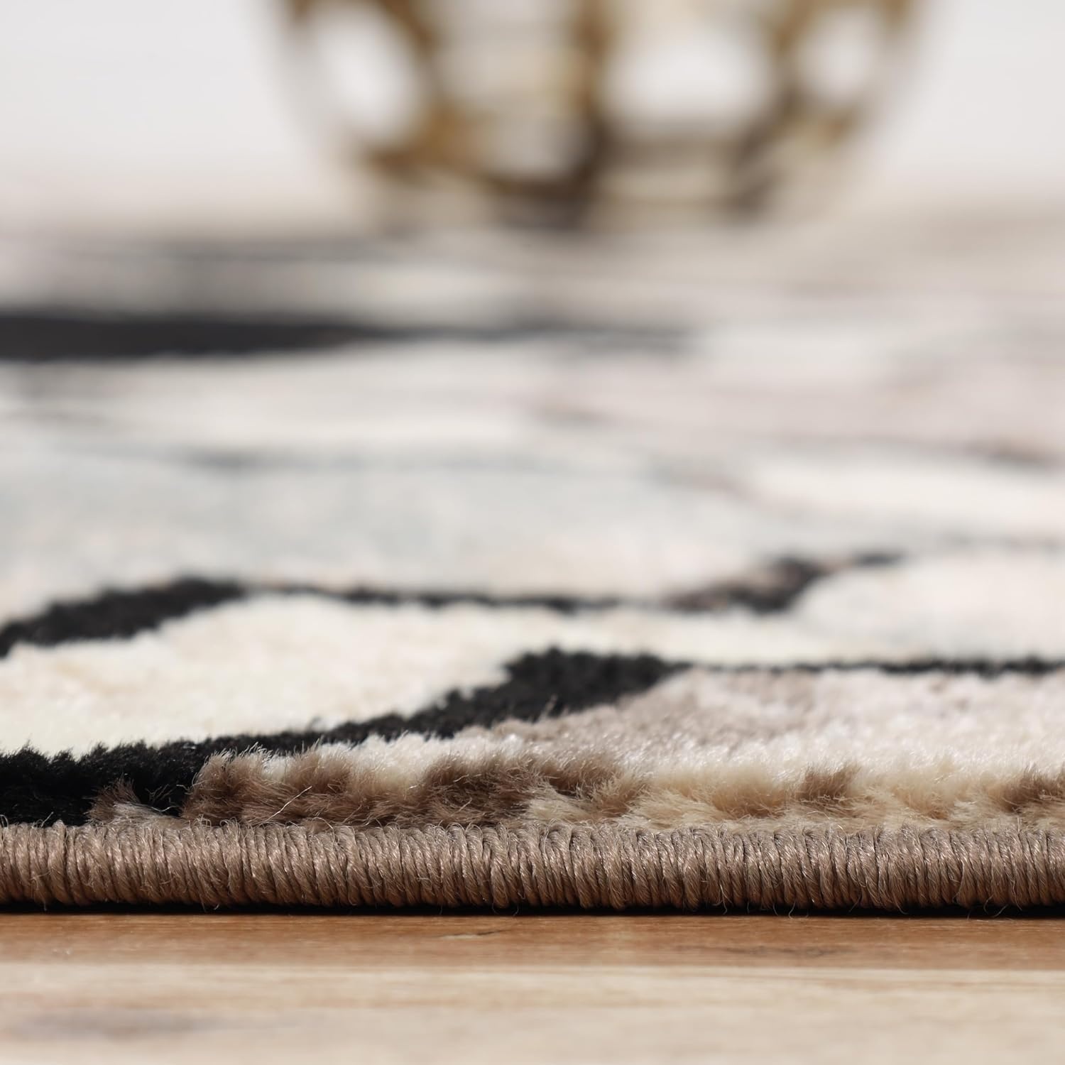 image:imageSuperior Modern Indoor Area Rug Non Slip Rug 8x8 IvoryB Ivory