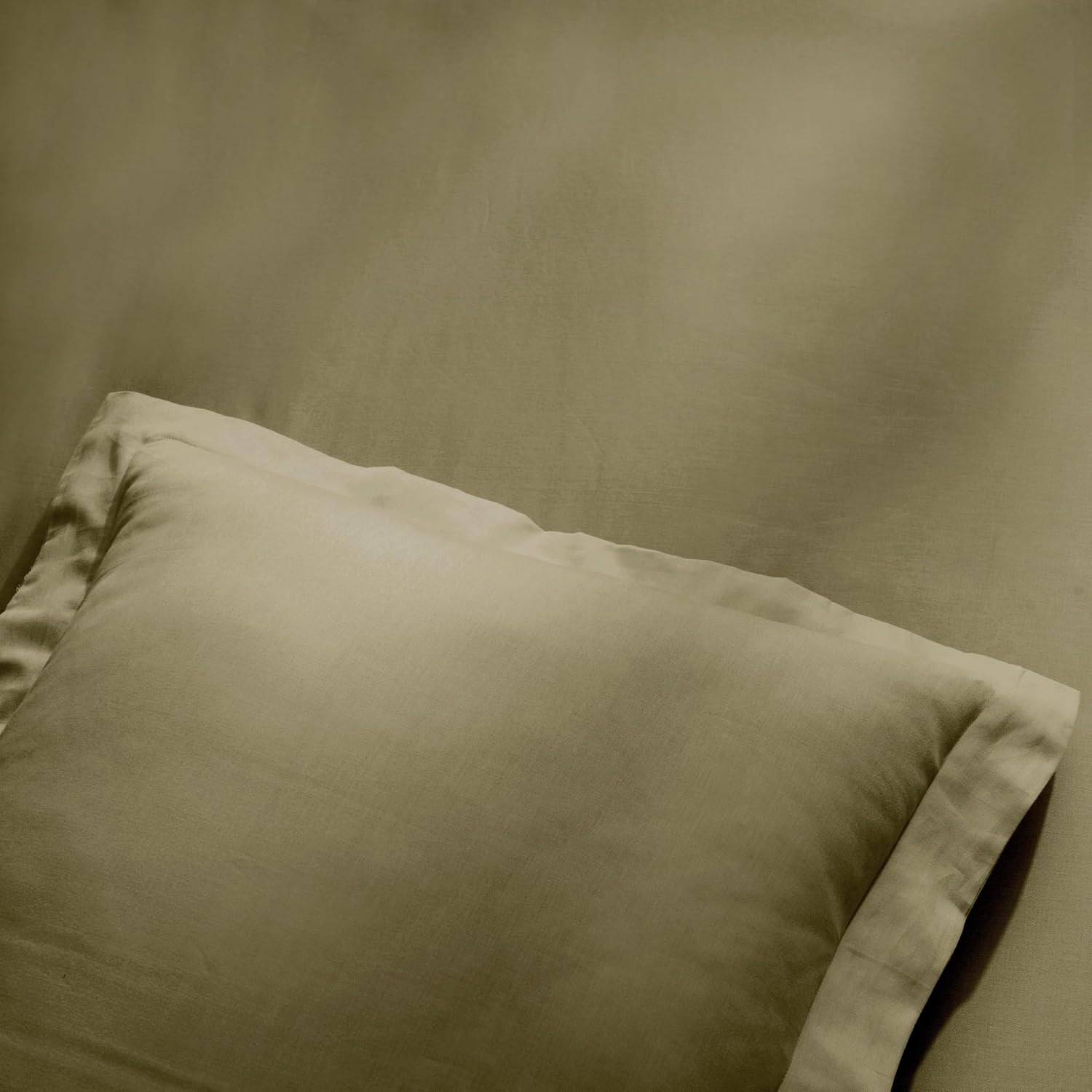 image:imageSuperior Egyptian Cotton 400 Thread Count Duvet Cover Set Soft Comforter Covers Luxury Bedding Essentials Button Closure Includes 1 Duvet Cover 2 Pillow Shams FullQueen WhiteSage Z