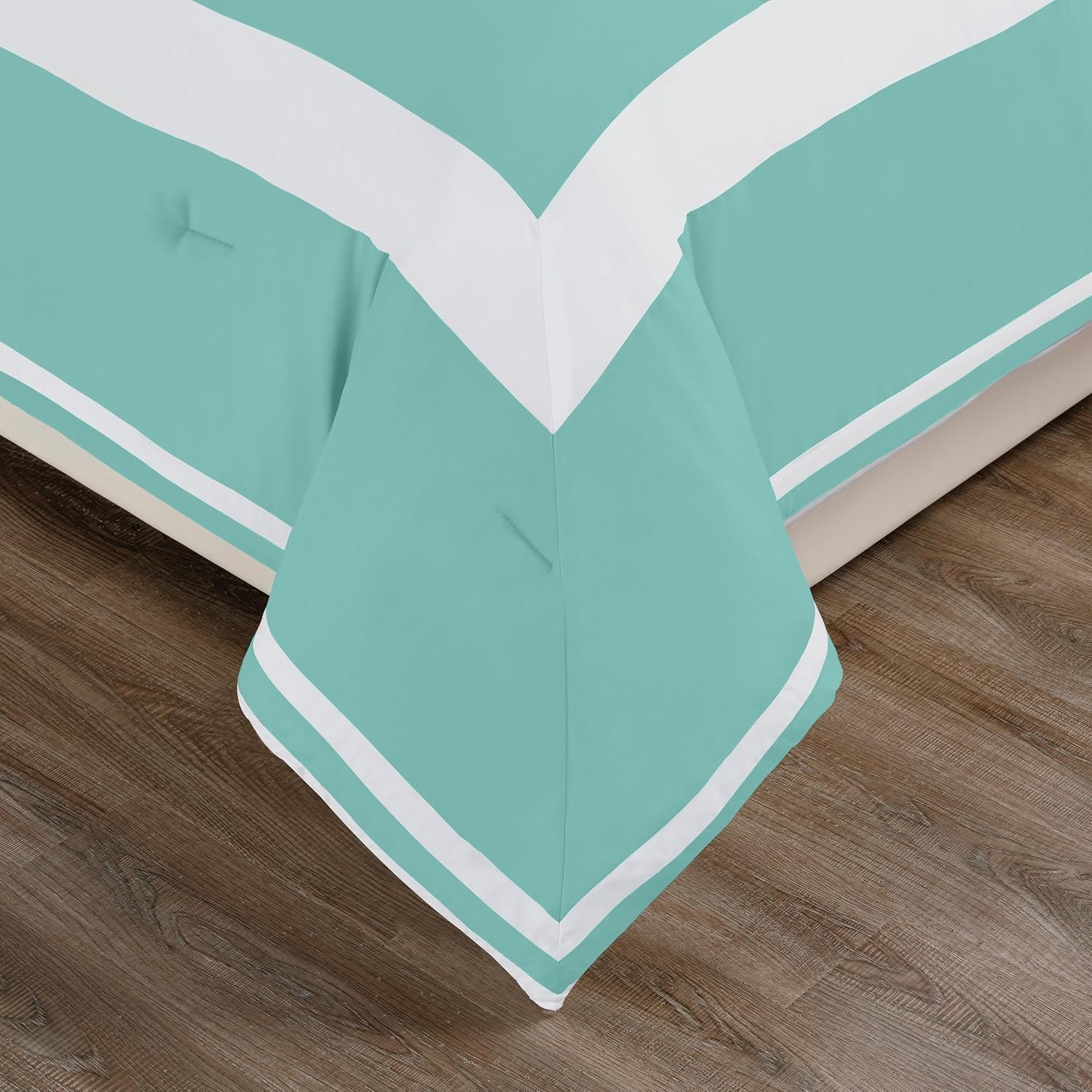 image:imageSUPERIOR Grammercy Color Blocked Comforter Set with Pillow Shams Luxury Hotel Bedding with Soft Microfiber Shell All Season Down Alternative Fill FullQueen Teal