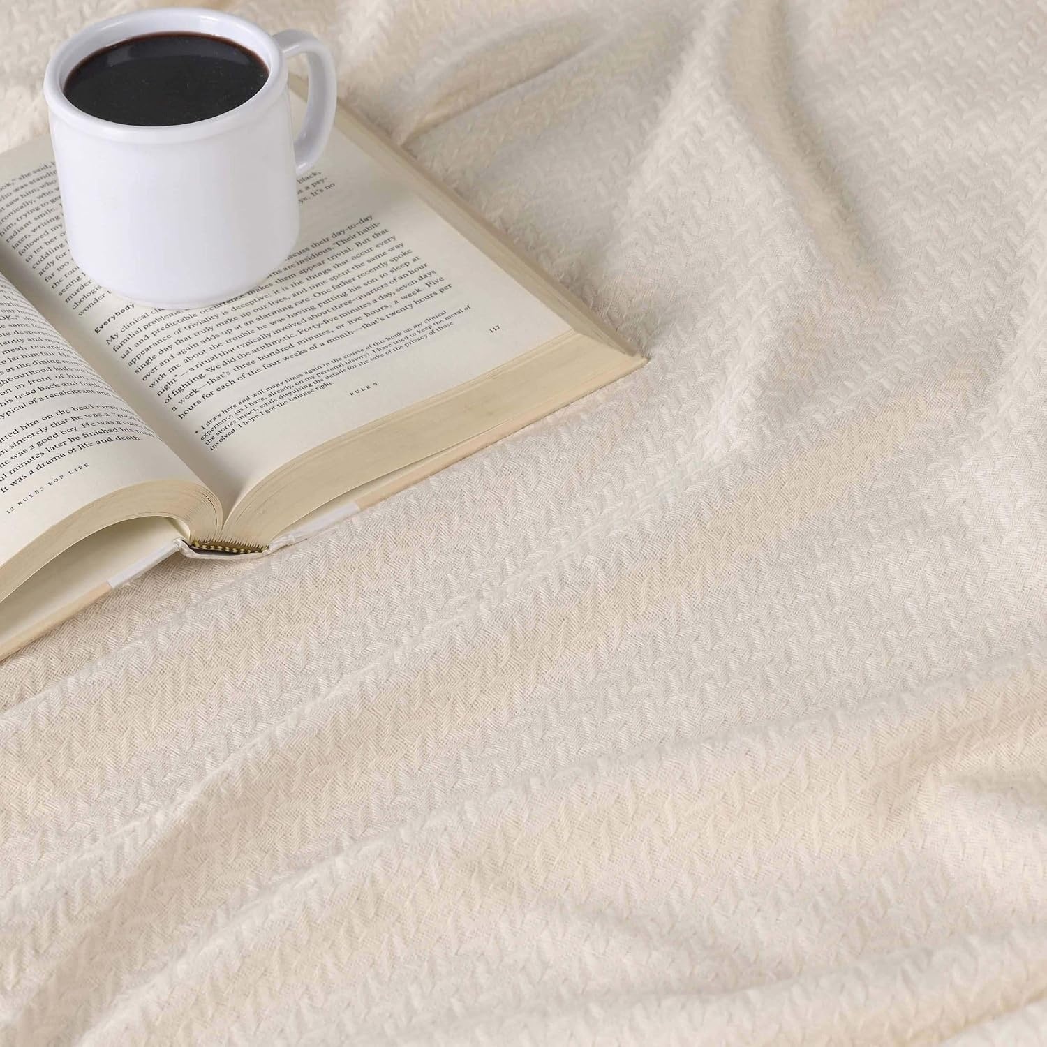 image:imageSUPERIOR Nobel Cotton Blanket for Picnic Beach Traveling or Camping Bedroom Essentials Cover for Bed Couch Lounging Textured Jacquard Classic Chevron Woven Blanket California King WhiteIvory