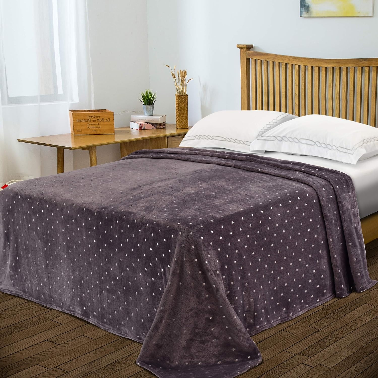 image:imageSuperior Fleece Blanket Plush Fluffy Soft Decorative Blankets for Bedroom Sofa Fuzzy Bedding Cute Woven Room Decor Beautiful Cover Comfort Essentials Polka Dot Throw Winter BlueGrey