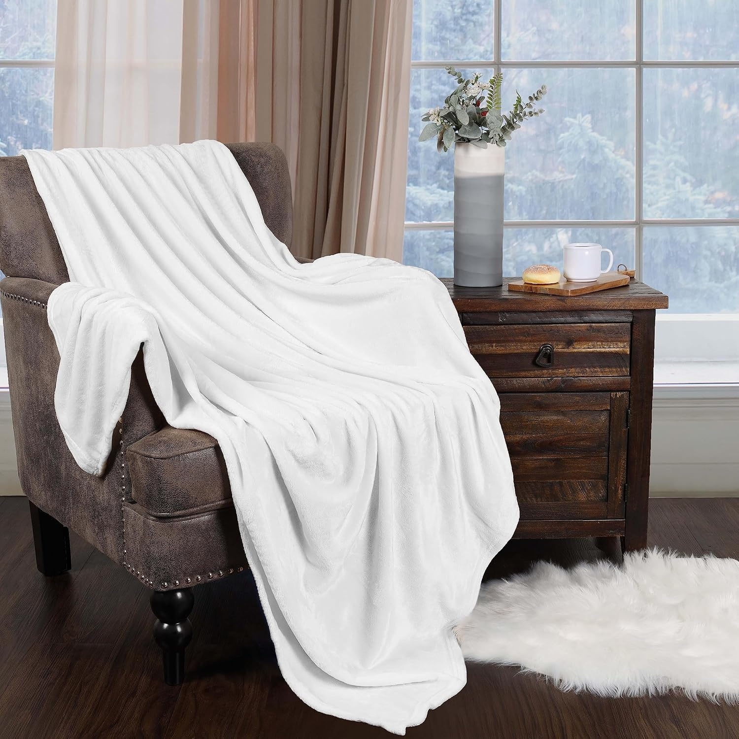 image:imageSuperior Fleece Blanket Plush Fluffy Soft Decorative Blankets for Bedroom Sofa Fuzzy Bedding Cute Woven Room Decor Beautiful Cover Comfort Essentials Polka Dot Throw Winter BlueSolidwhite