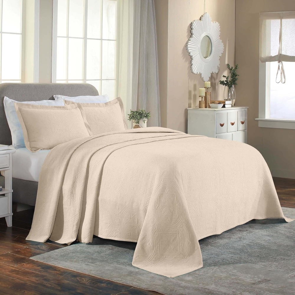 image:imageSUPERIOR 2 Piece Celtic Circles Cotton Bedspread Set Decorative Bed Spread Home Bed Decor 1 Pillow Sham Medium Weight Blanket Matelasse Coverlet Bedding Wedding Ring Design Full CharcoalIvory